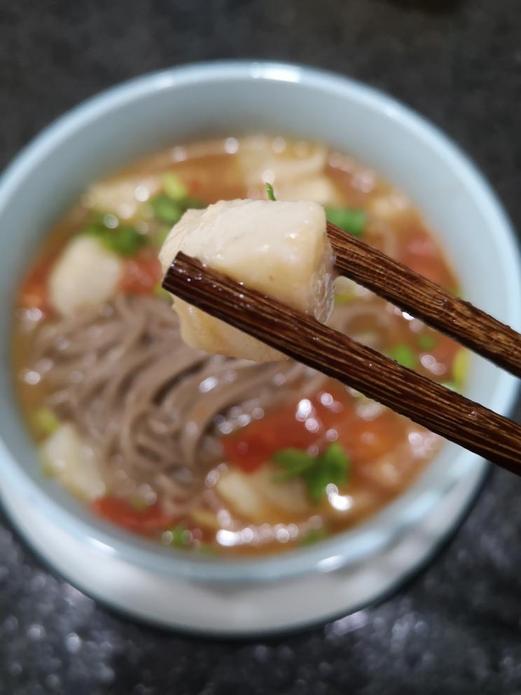 （低脂饱腹）番茄龙利鱼荞麦面的做法 步骤4