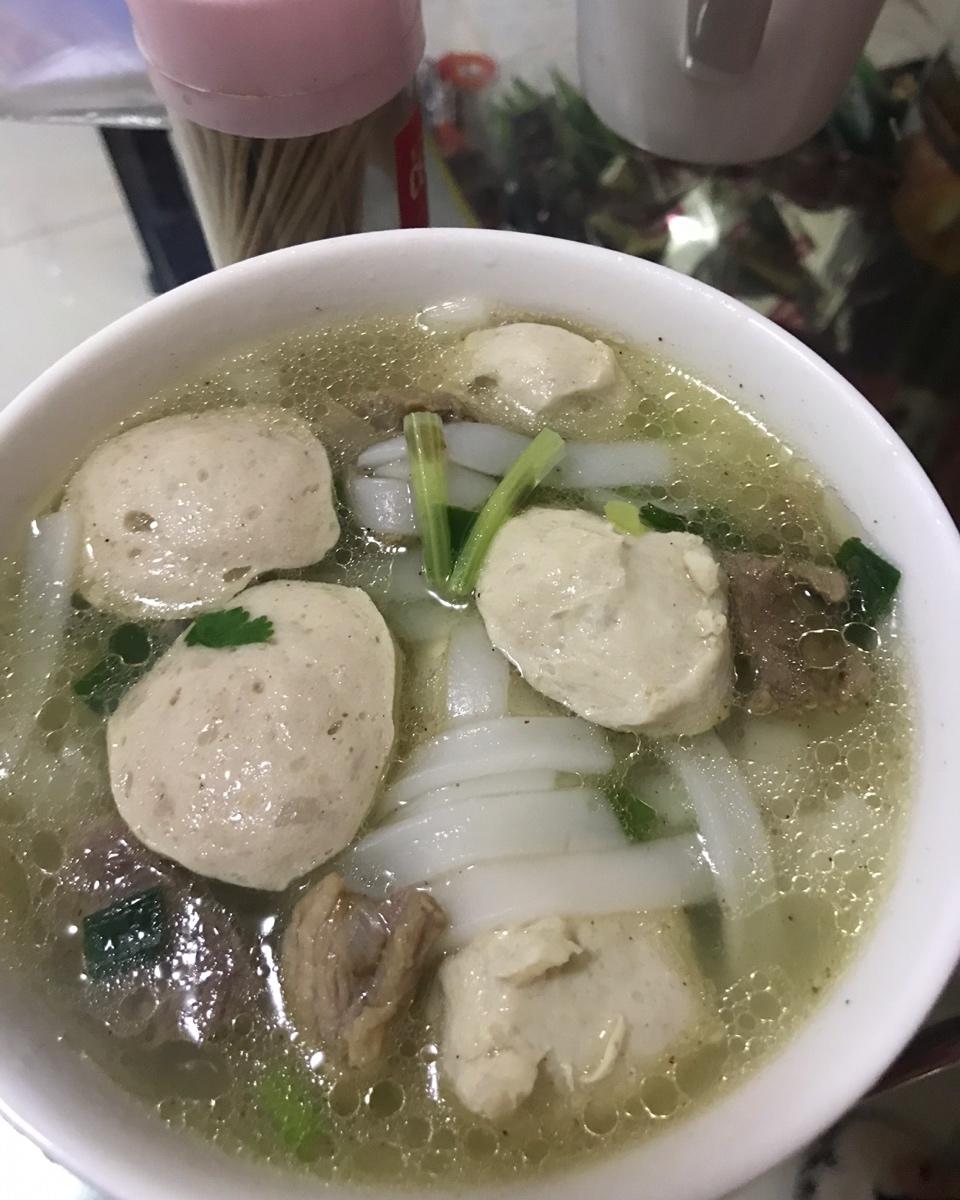 约翰龙做的汕头粿条汤