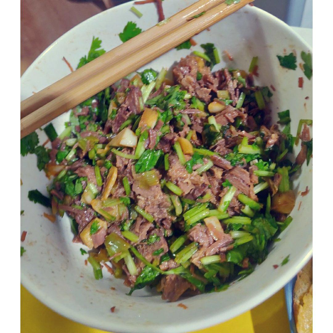 凉拌牛肉