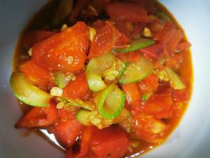 西红柿炒西葫芦的做法 步骤5