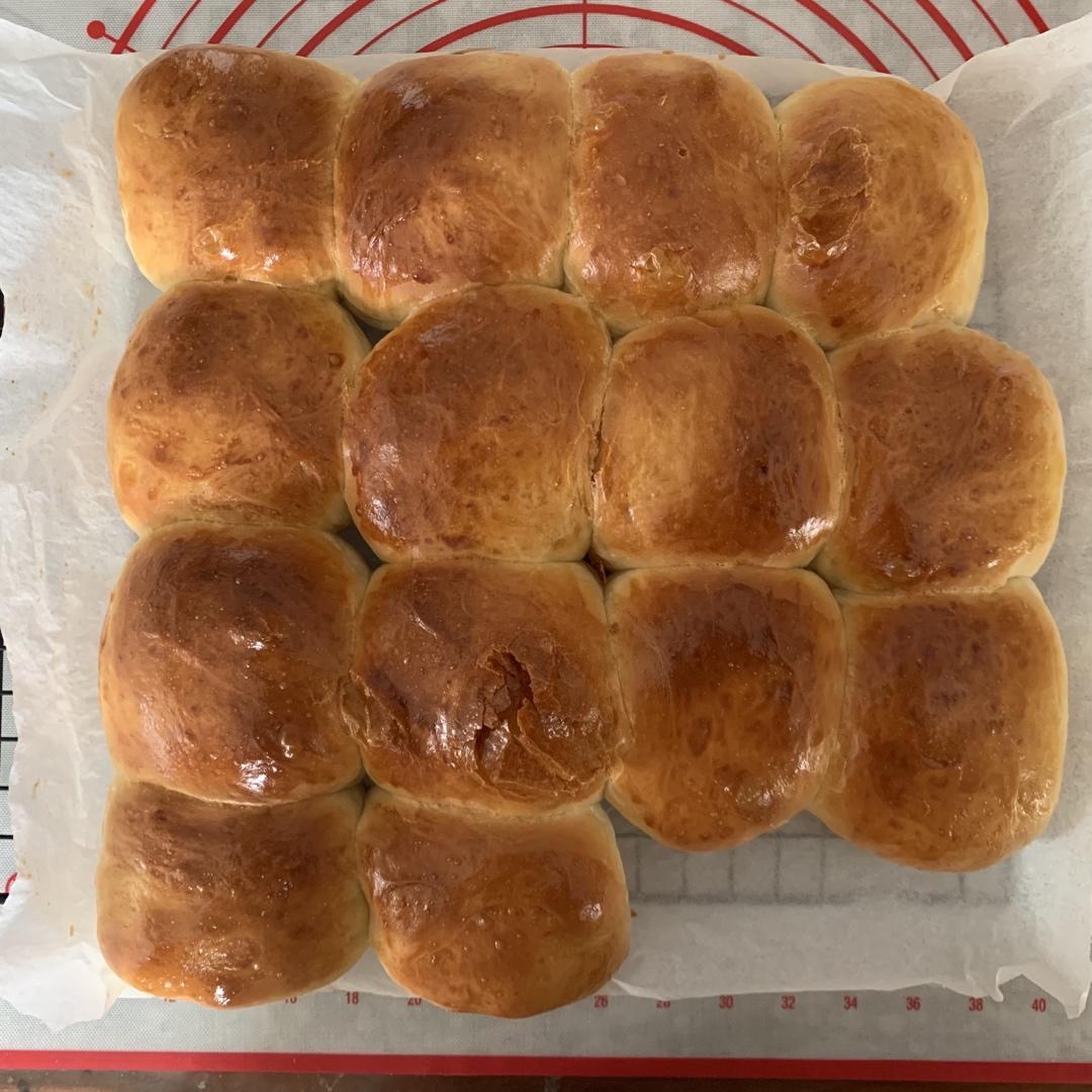 超软牛奶餐包，此配方超软不甜易出膜，放一礼拜不变硬