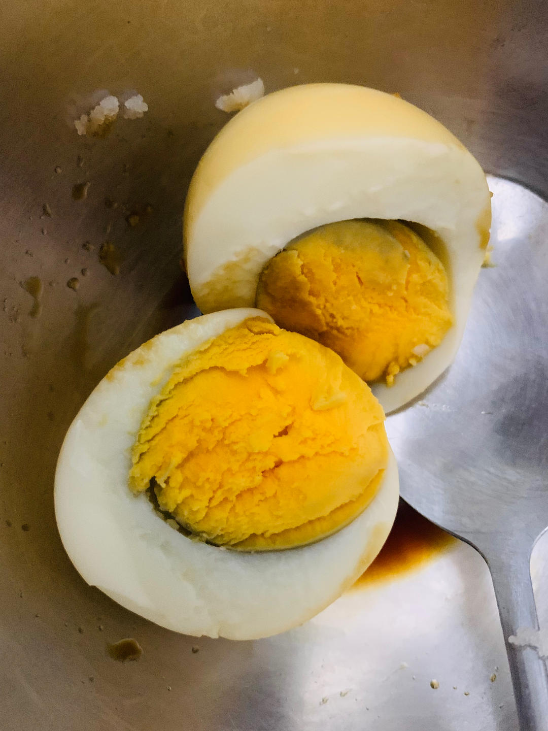 白煮蛋的古老吃法