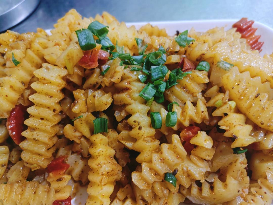 好吃到女朋友再也不会点外卖的天蚕土豆（狼牙土豆也是它）