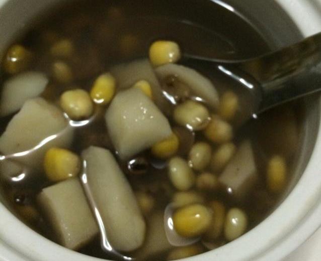 一步完成！超级简易夏季排毒绿豆汤的做法