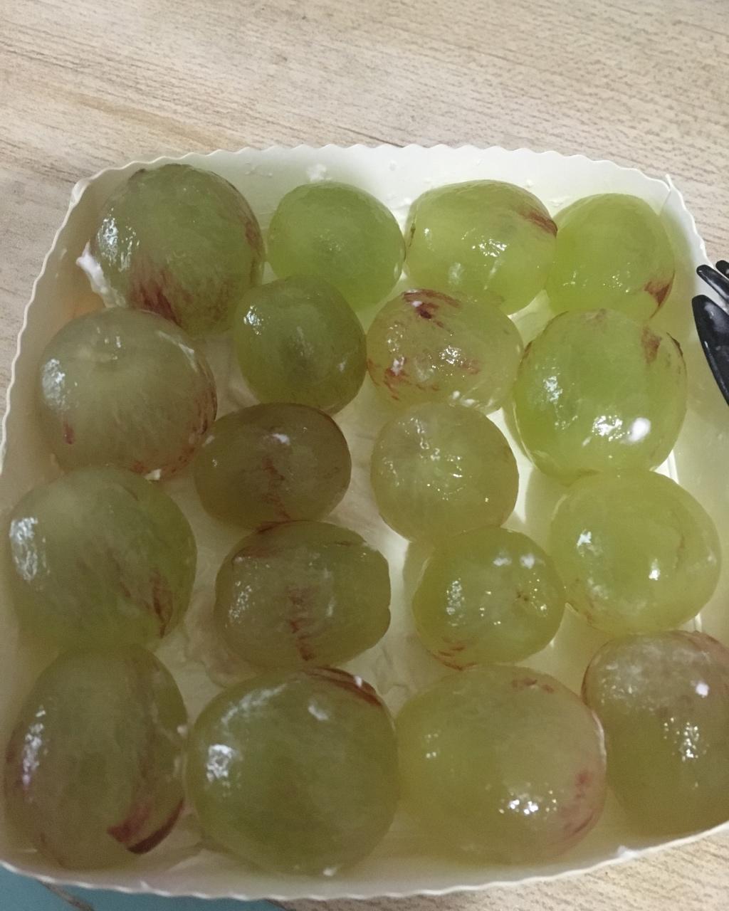 冰冻葡萄
