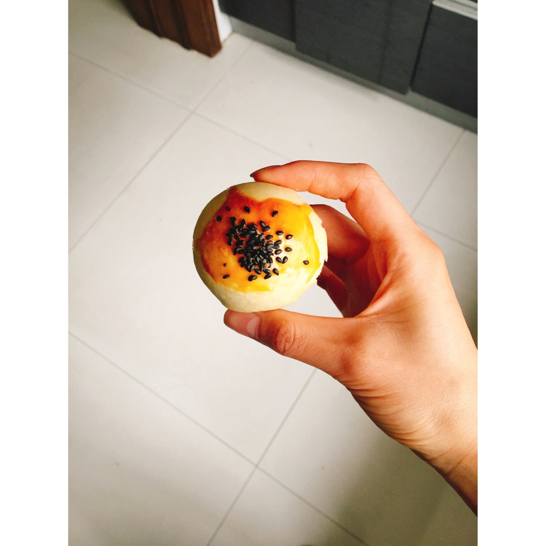 蛋黄酥~紫薯、抹茶、原味~花好月圆，中秋快乐~内附一次做六色蛋黄酥方法~
