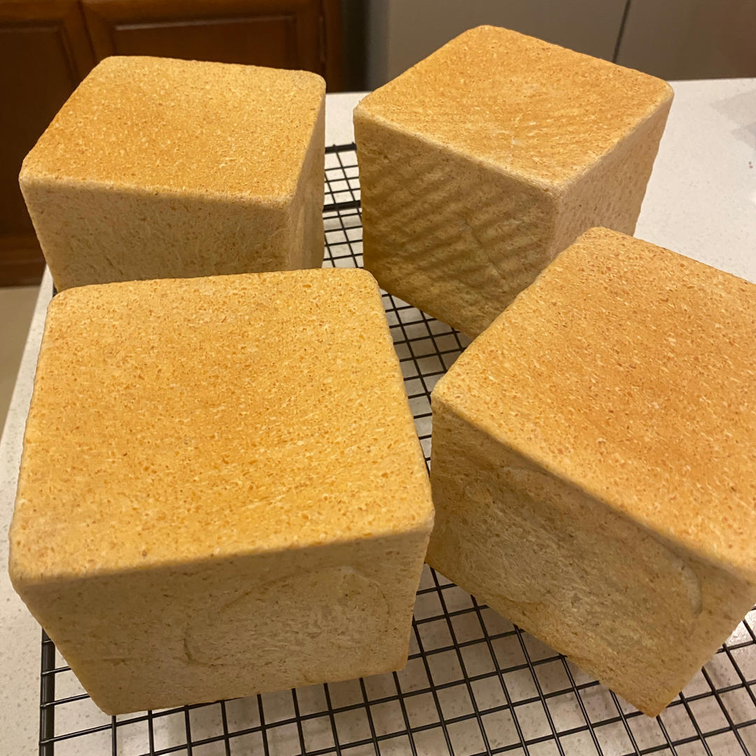 50%全麦吐司｜低糖低脂，吃起来不像是吃全麦的全麦吐司！