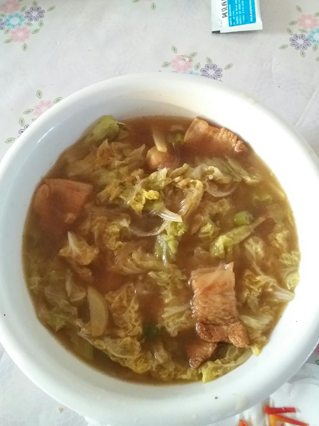 猪肉白菜炖粉条