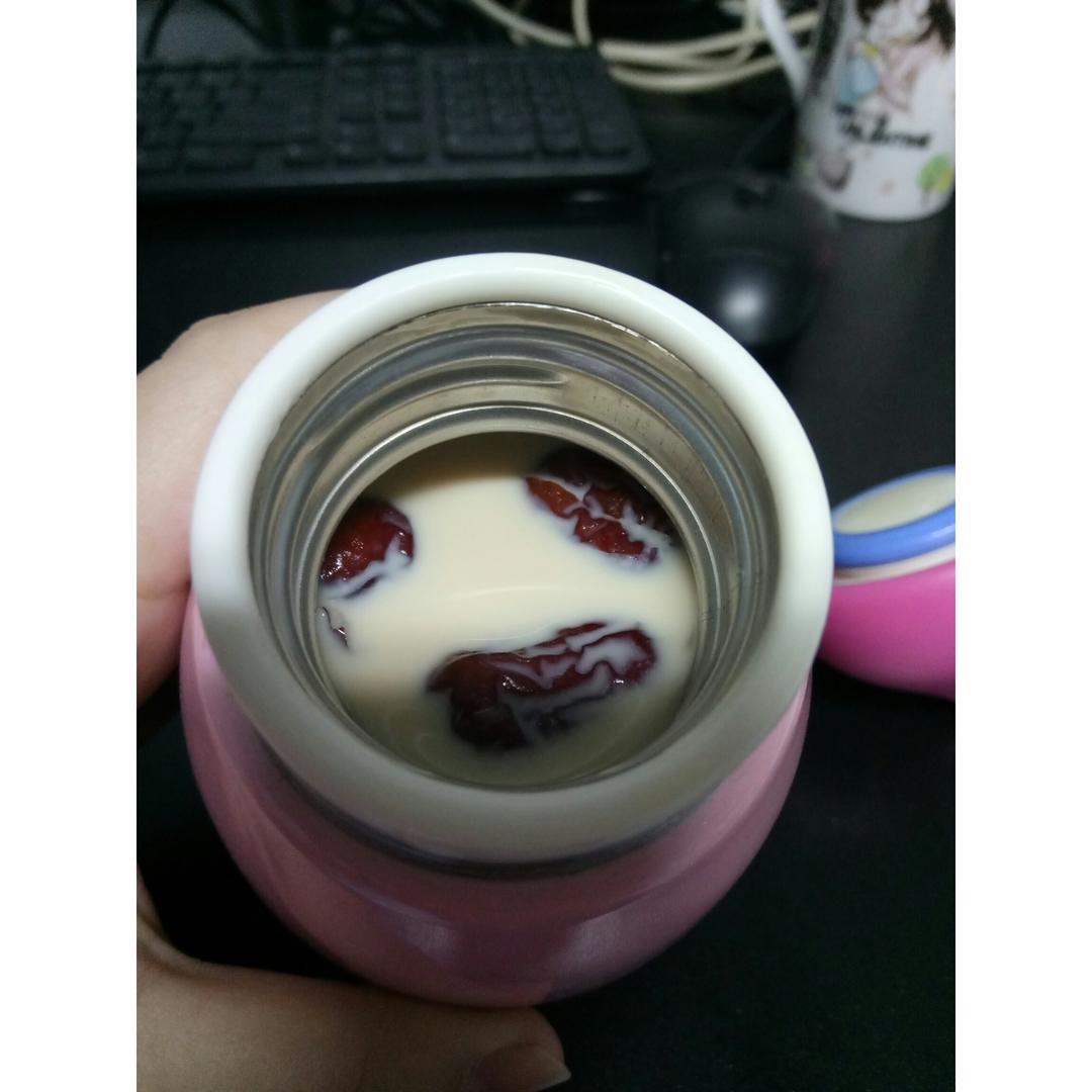 姜枣奶茶（冬季暖身饮品）