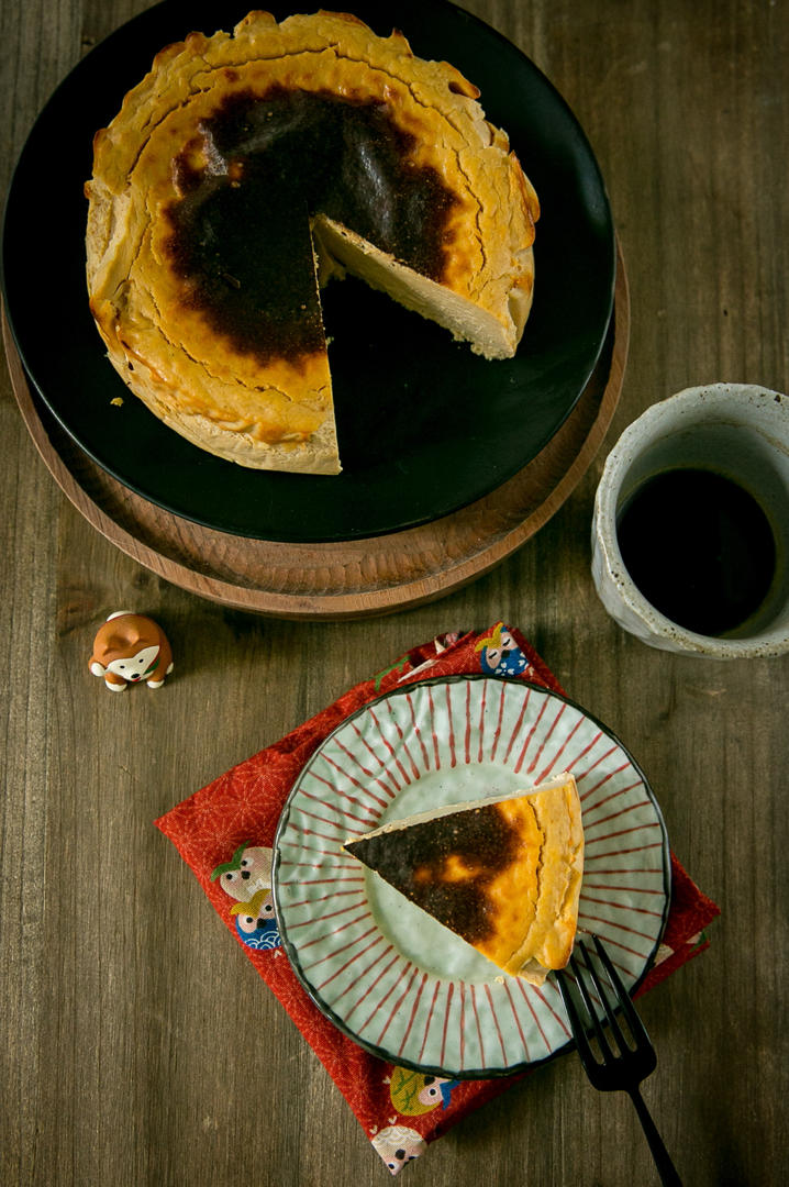 生酮低碳-巴斯克蛋糕，柔滑细腻，按配方绝对流心