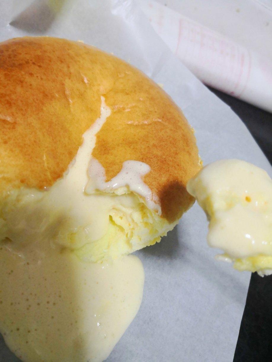 芝士爆浆流心半熟蛋糕