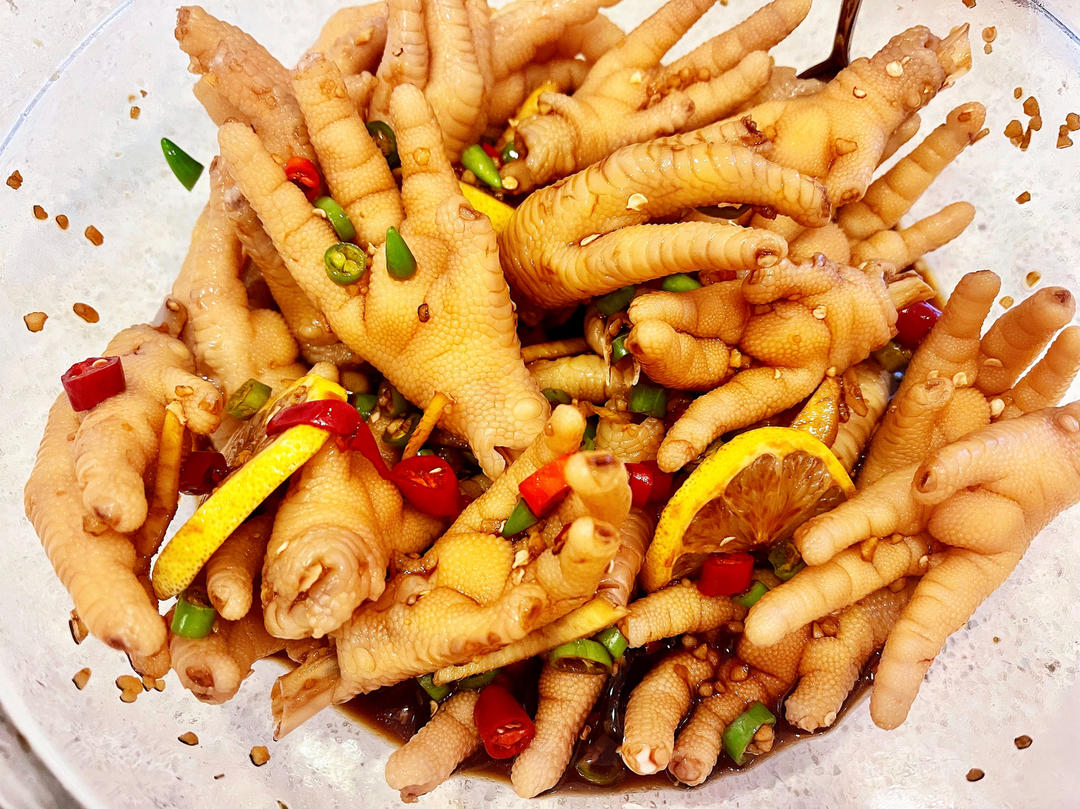 停不下来的秘制凉拌鸡爪