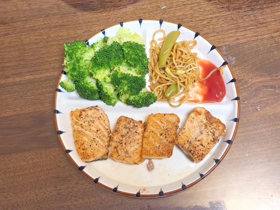 盐煎三文鱼