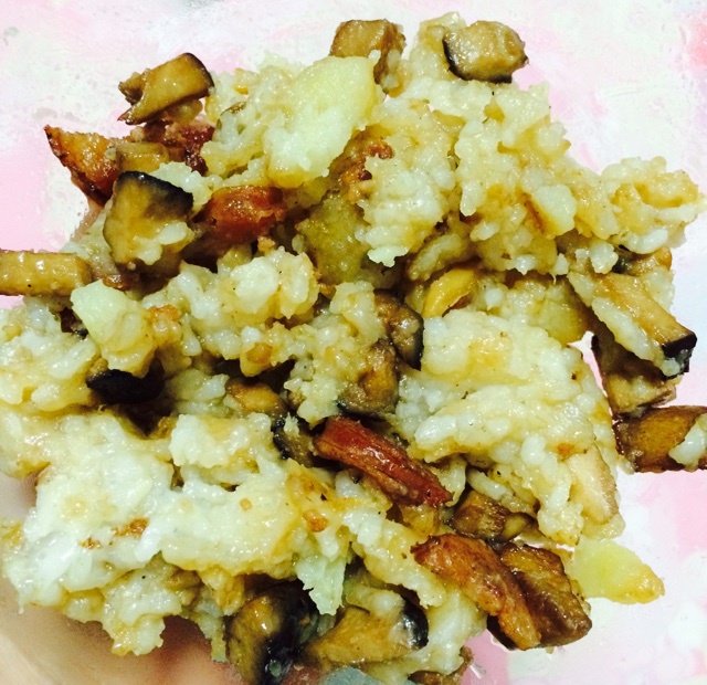 土豆腊肠焖饭