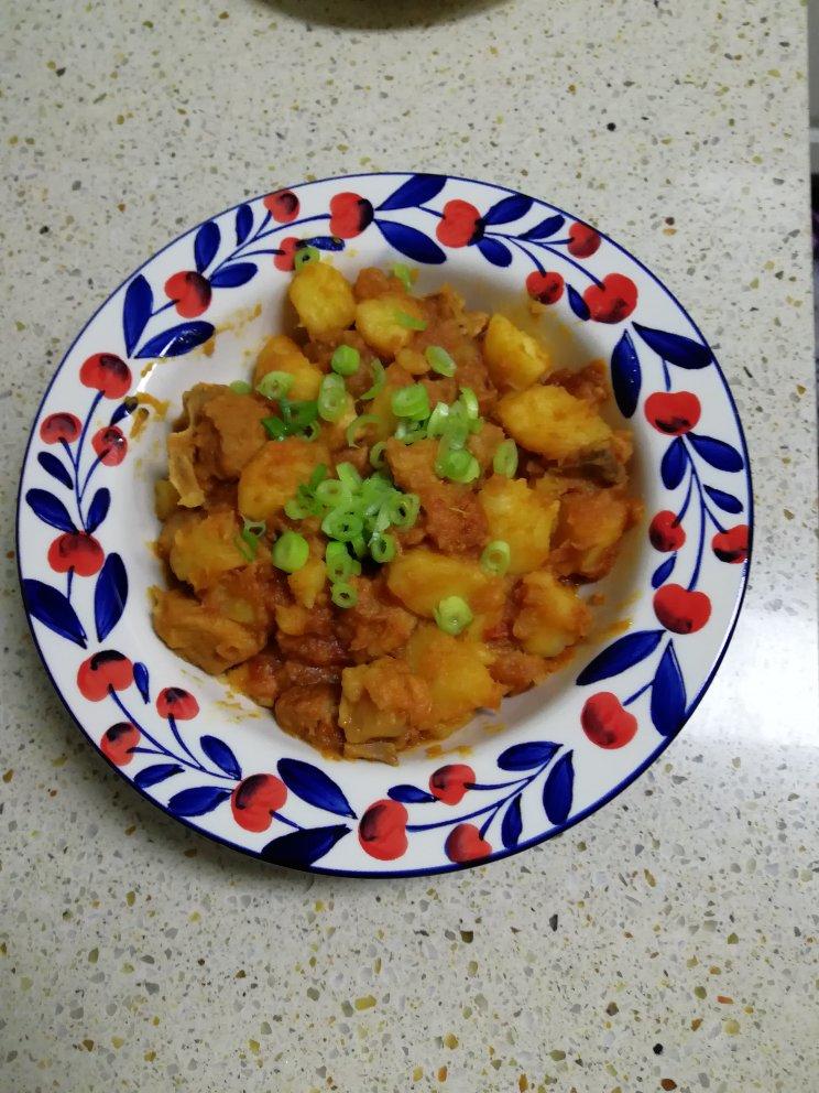 番茄土豆牛腩：比肉还好吃！