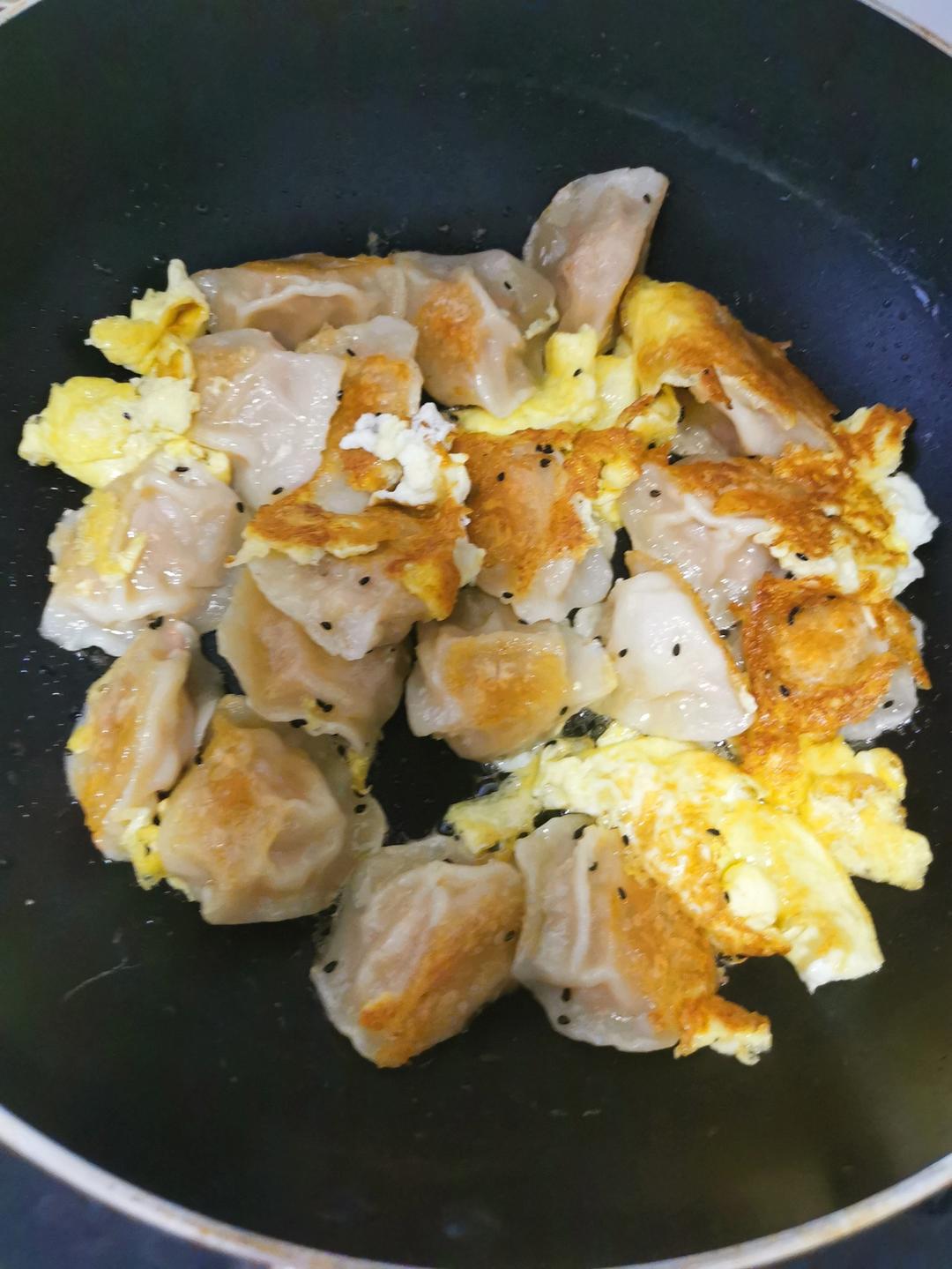 十分钟快手菜抱蛋煎饺（速冻饺子）