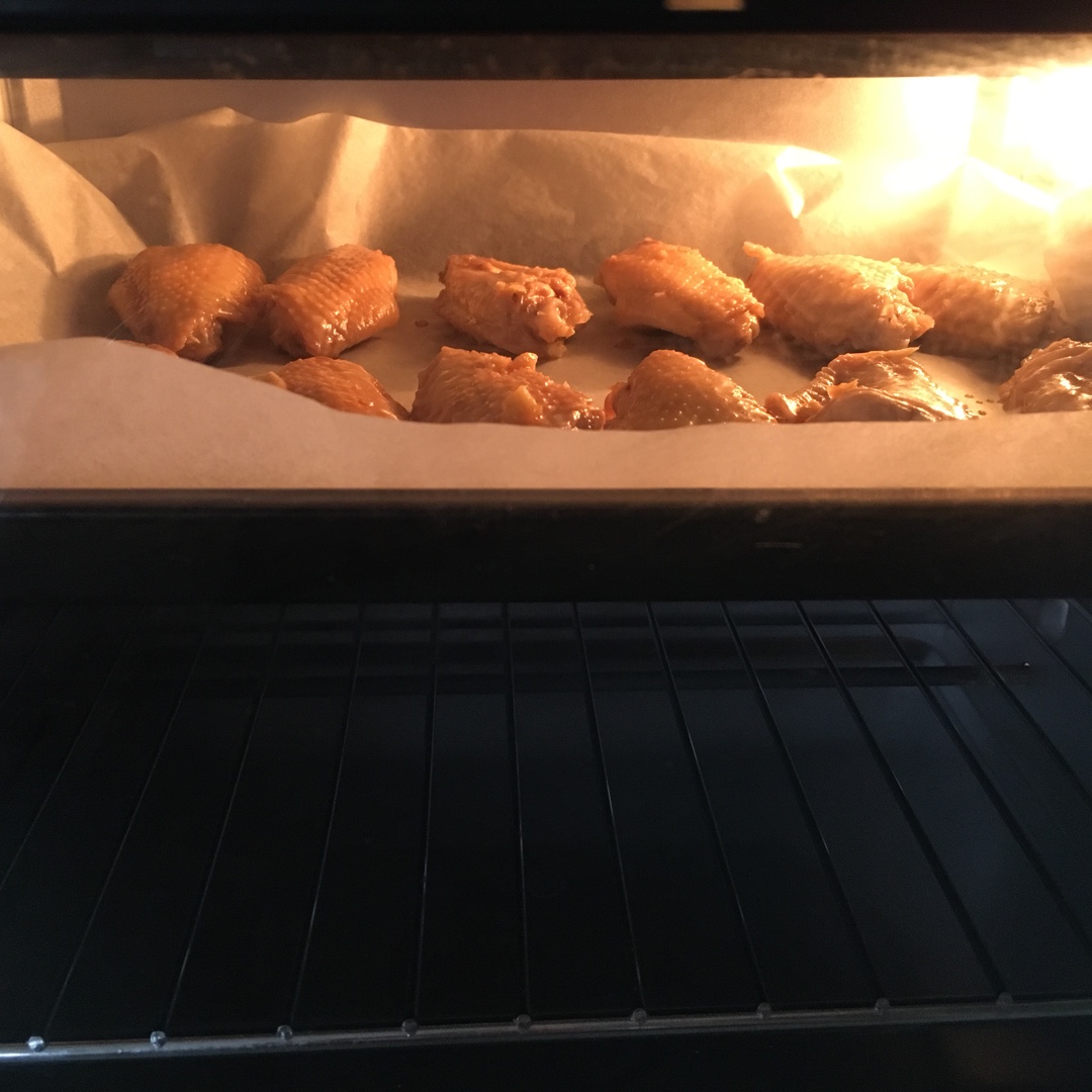 家常烤箱烤鸡翅