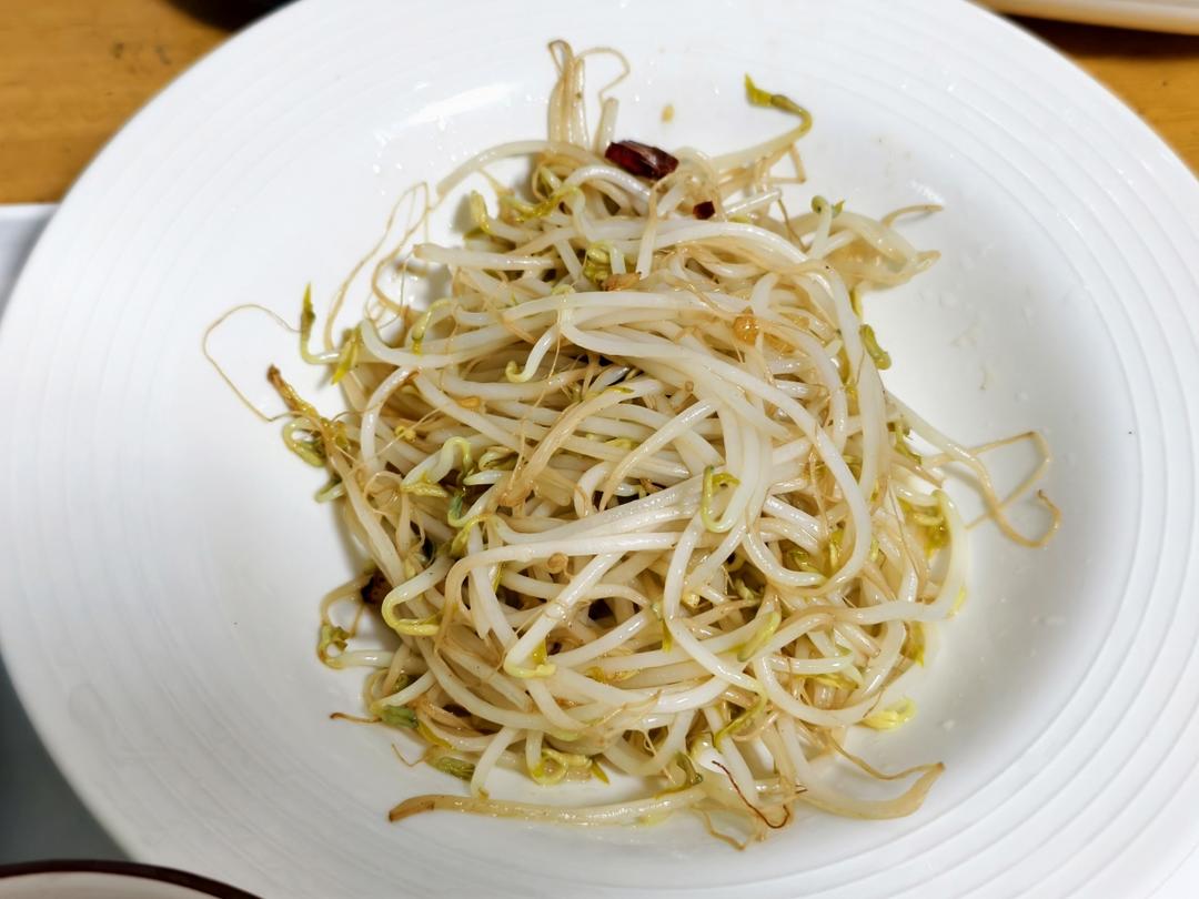 爆炒绿豆芽