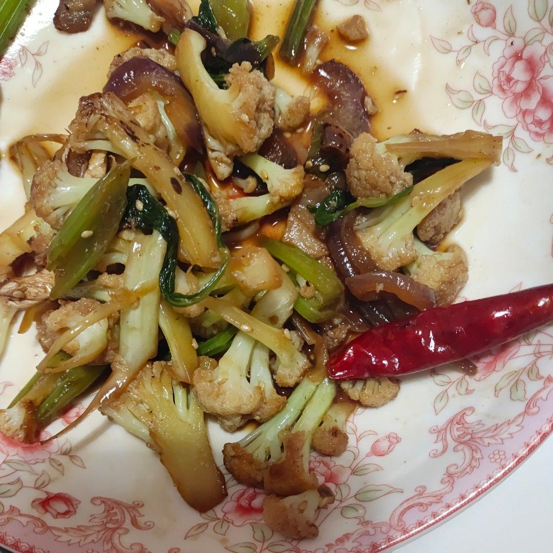 和饭店一个味道的干锅花菜