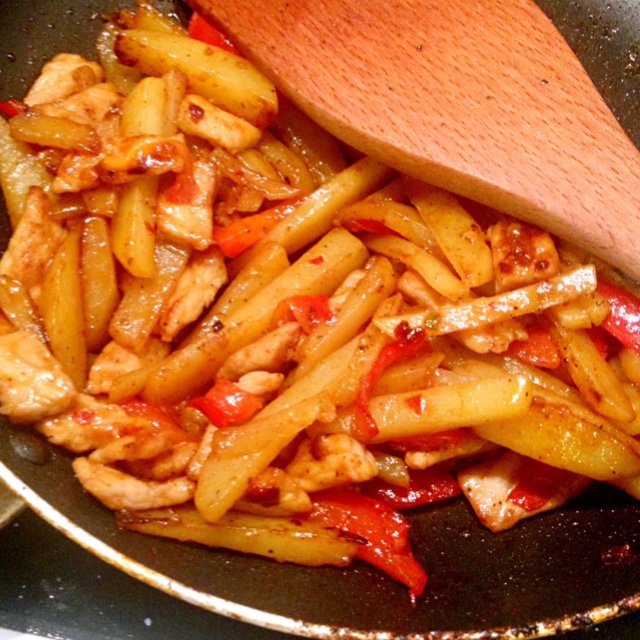 下饭家常菜之香辣土豆小炒肉
