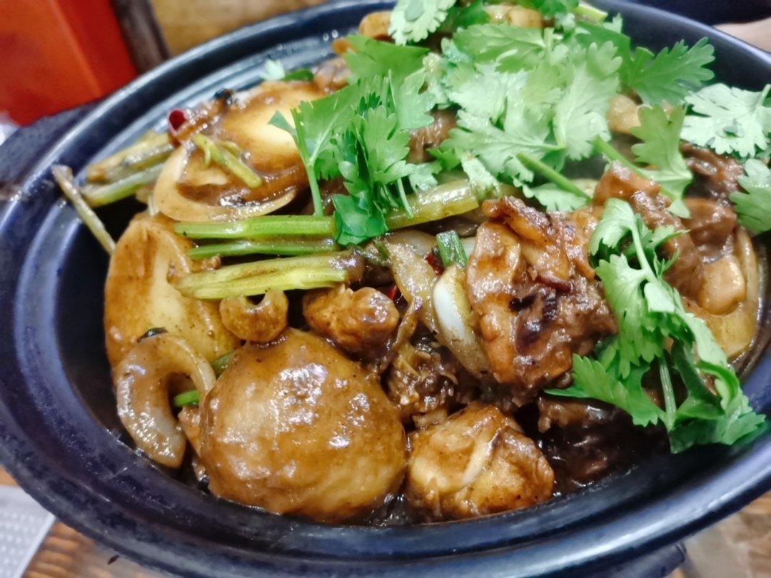 【家庭版鸡公煲】