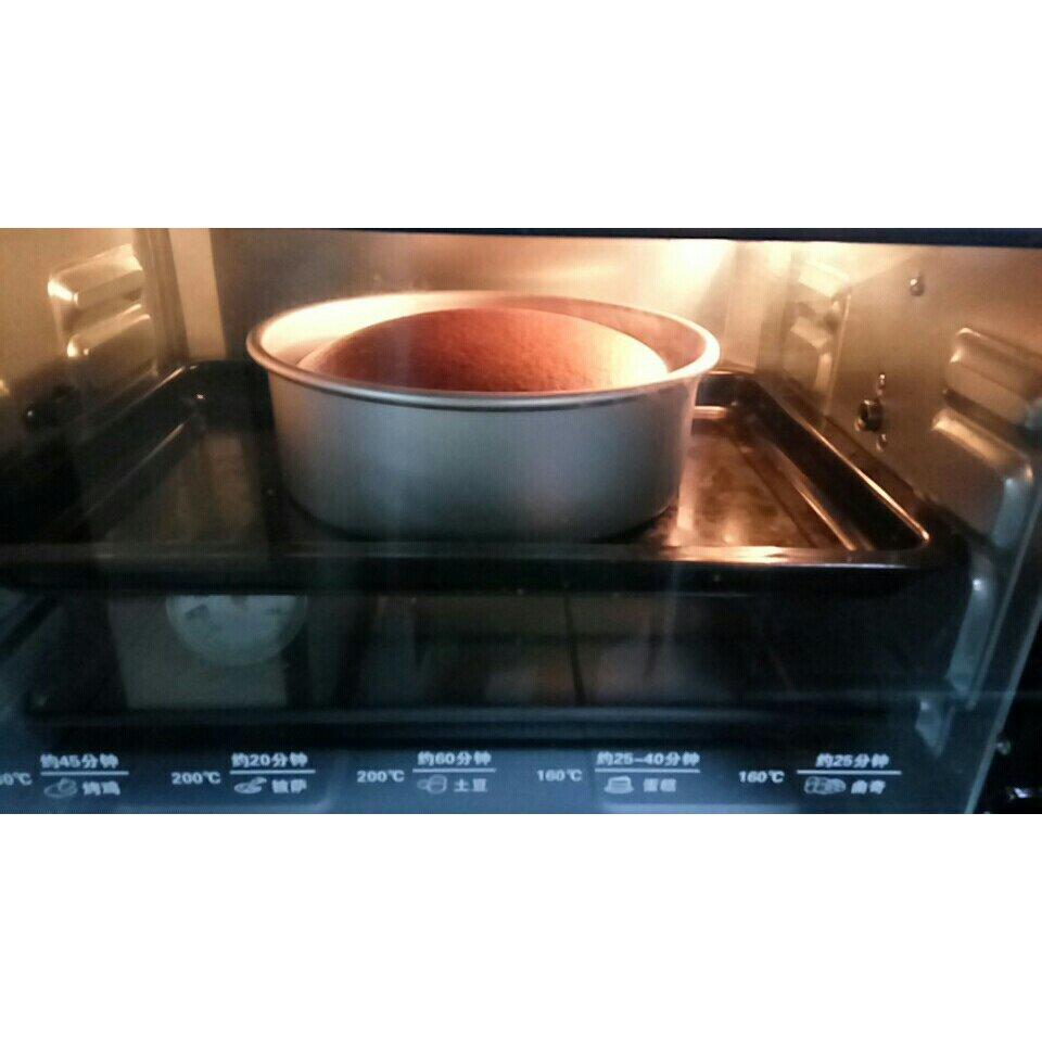 烤箱做蛋糕（戚风蛋糕的做法）