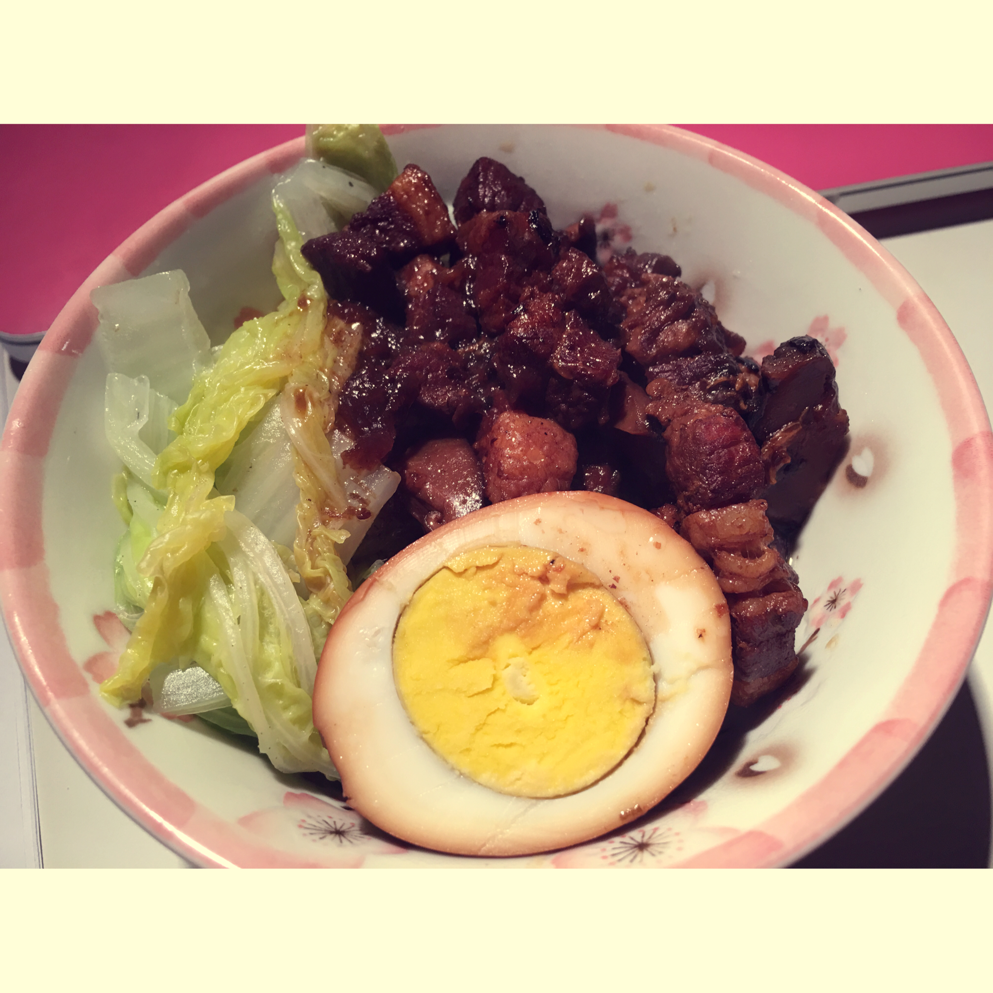 洋葱酥卤肉饭
