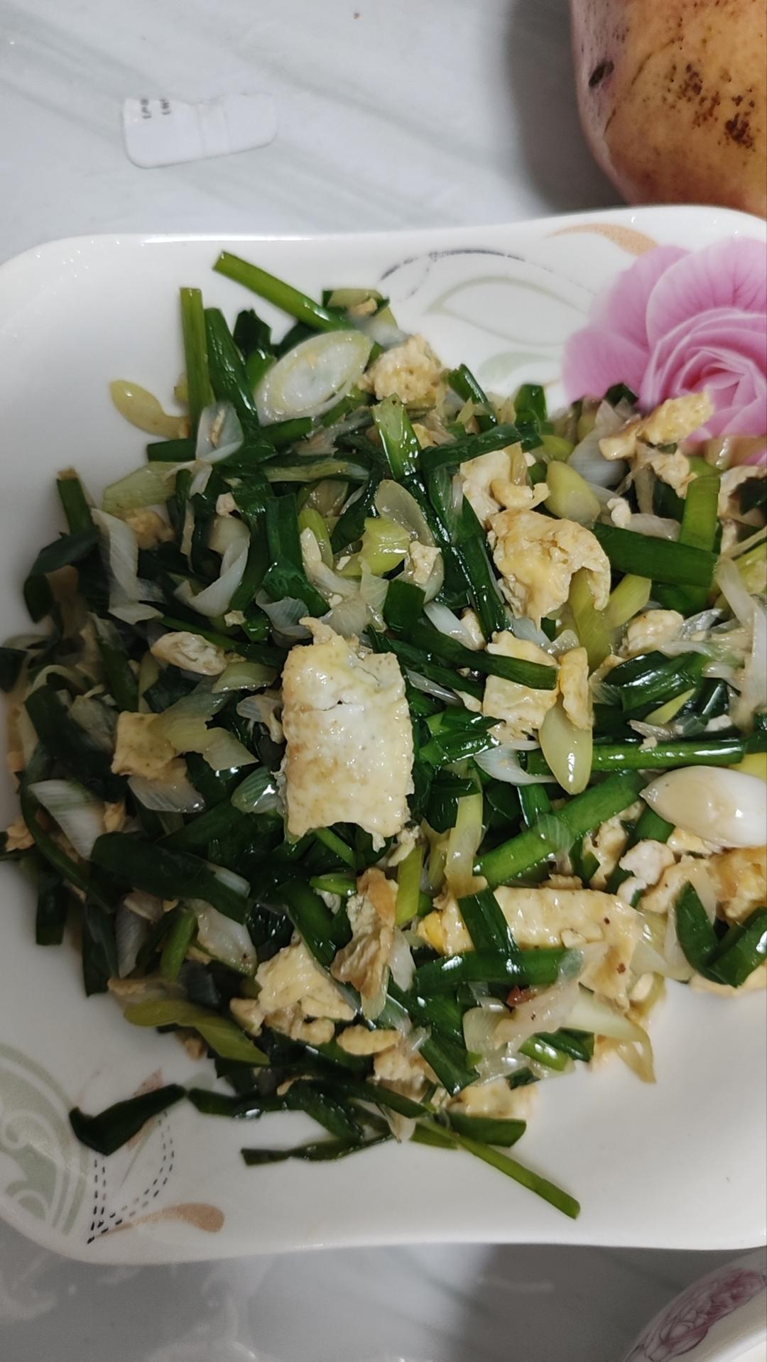 韭菜炒鸡蛋