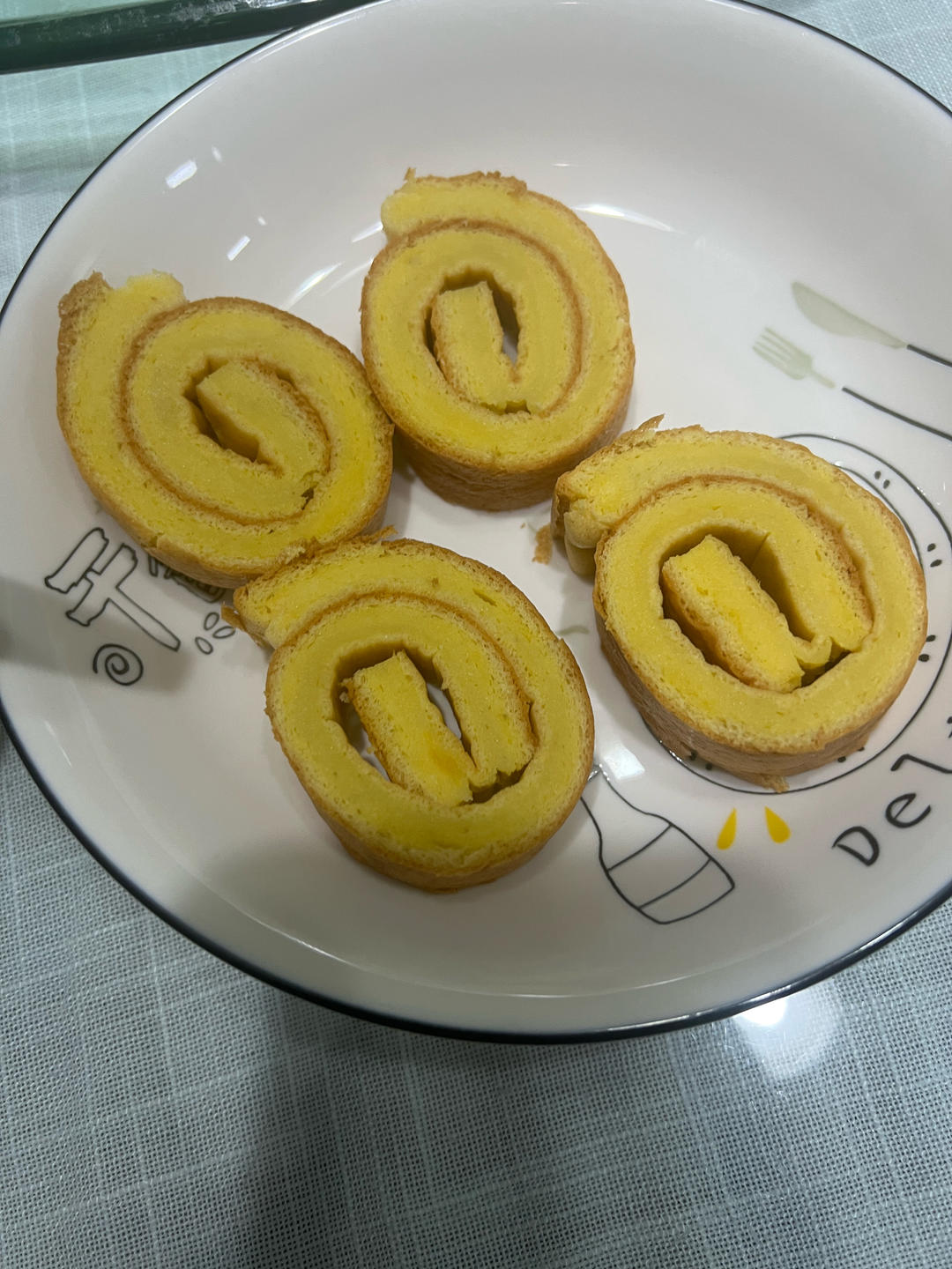 扁桃仁蛋糕卷