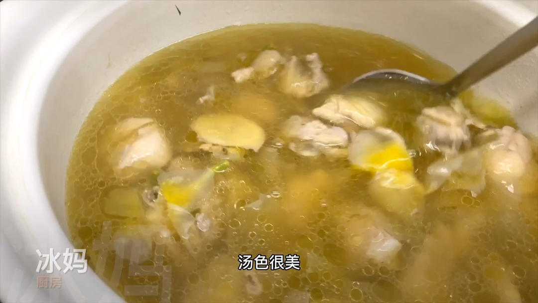 “鸡蛋花”浸鸡，人间美味