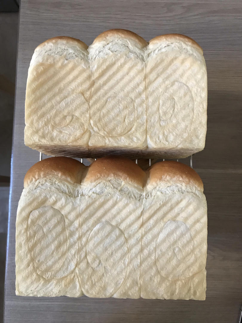 烫种牛奶吐司
