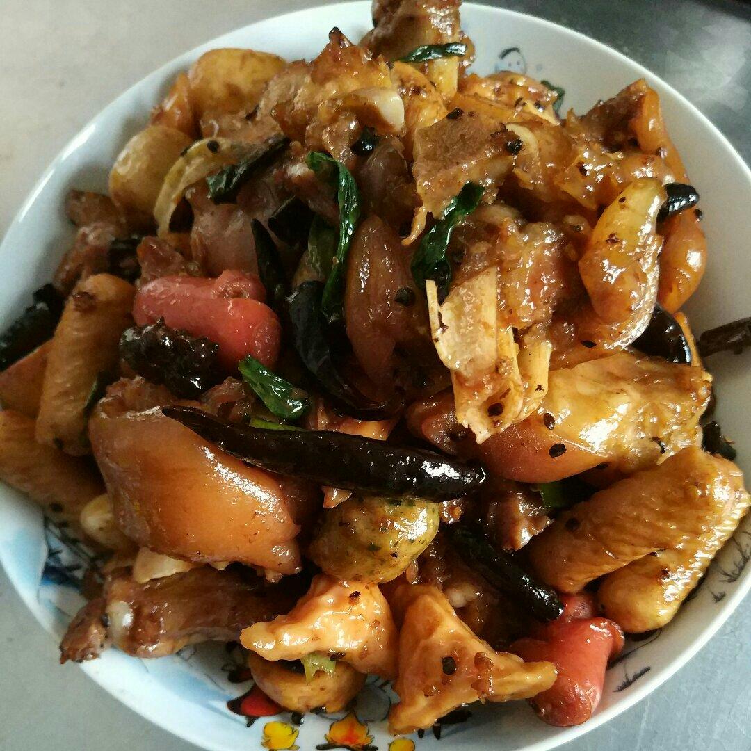 私房香辣猪蹄๑