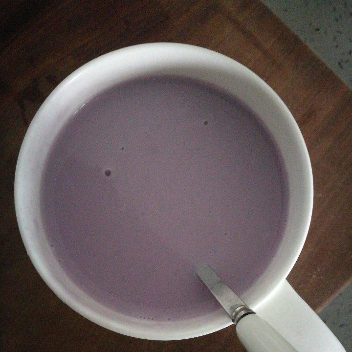 丝滑浓香芋头拿铁奶昔