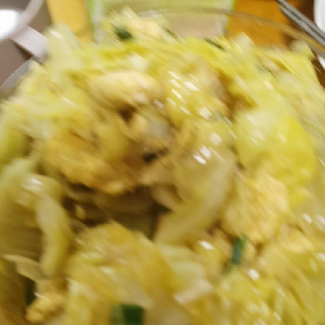 包菜炒粉丝