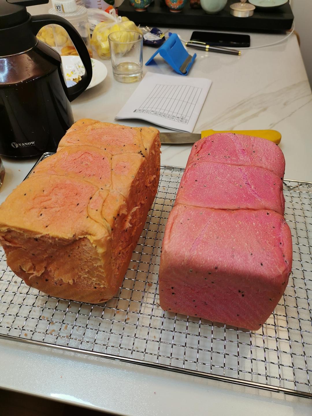 一发不可收拾👍的火龙果🌈软吐司🍞