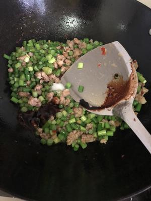 超下饭的蒜苔肉末的做法 步骤7