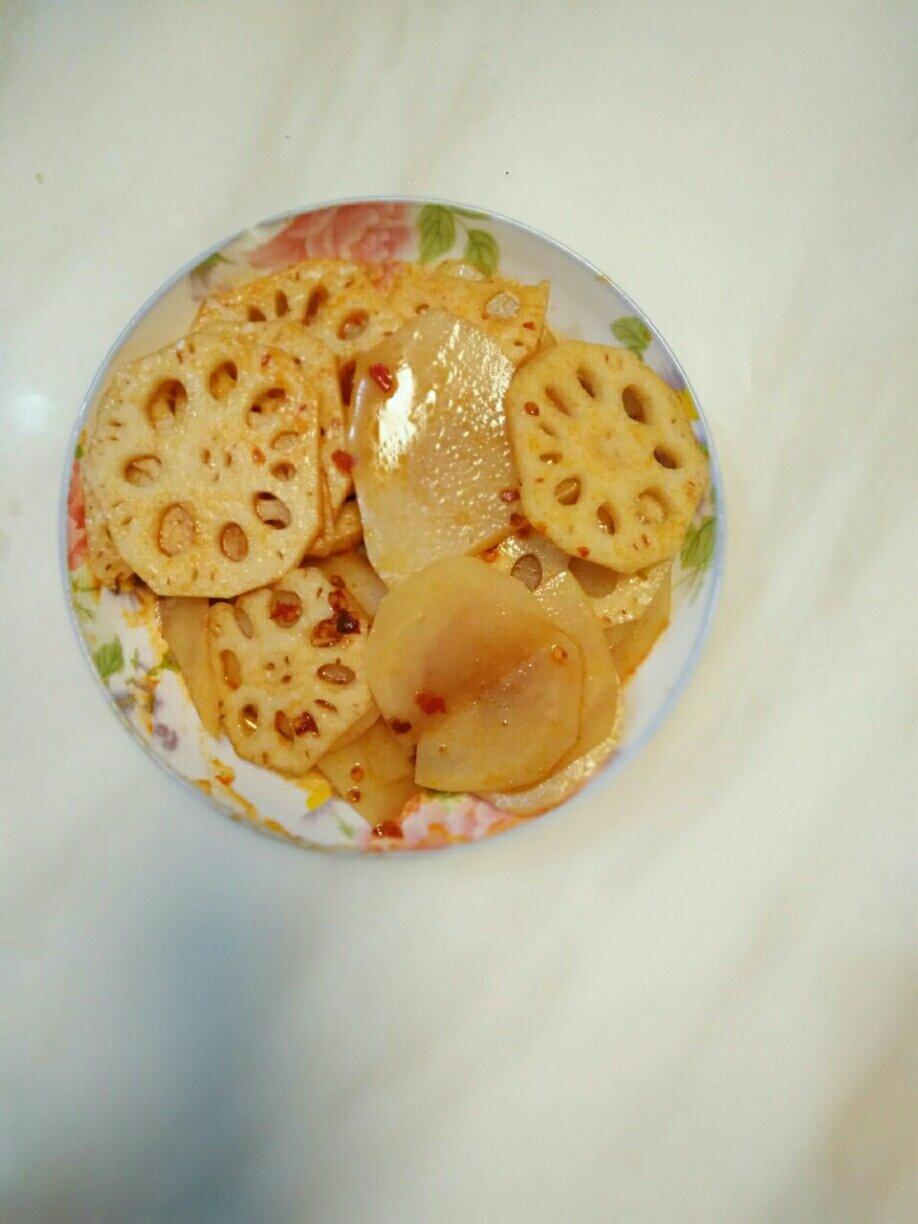 麻辣藕片、土豆片、豆皮、胡豆