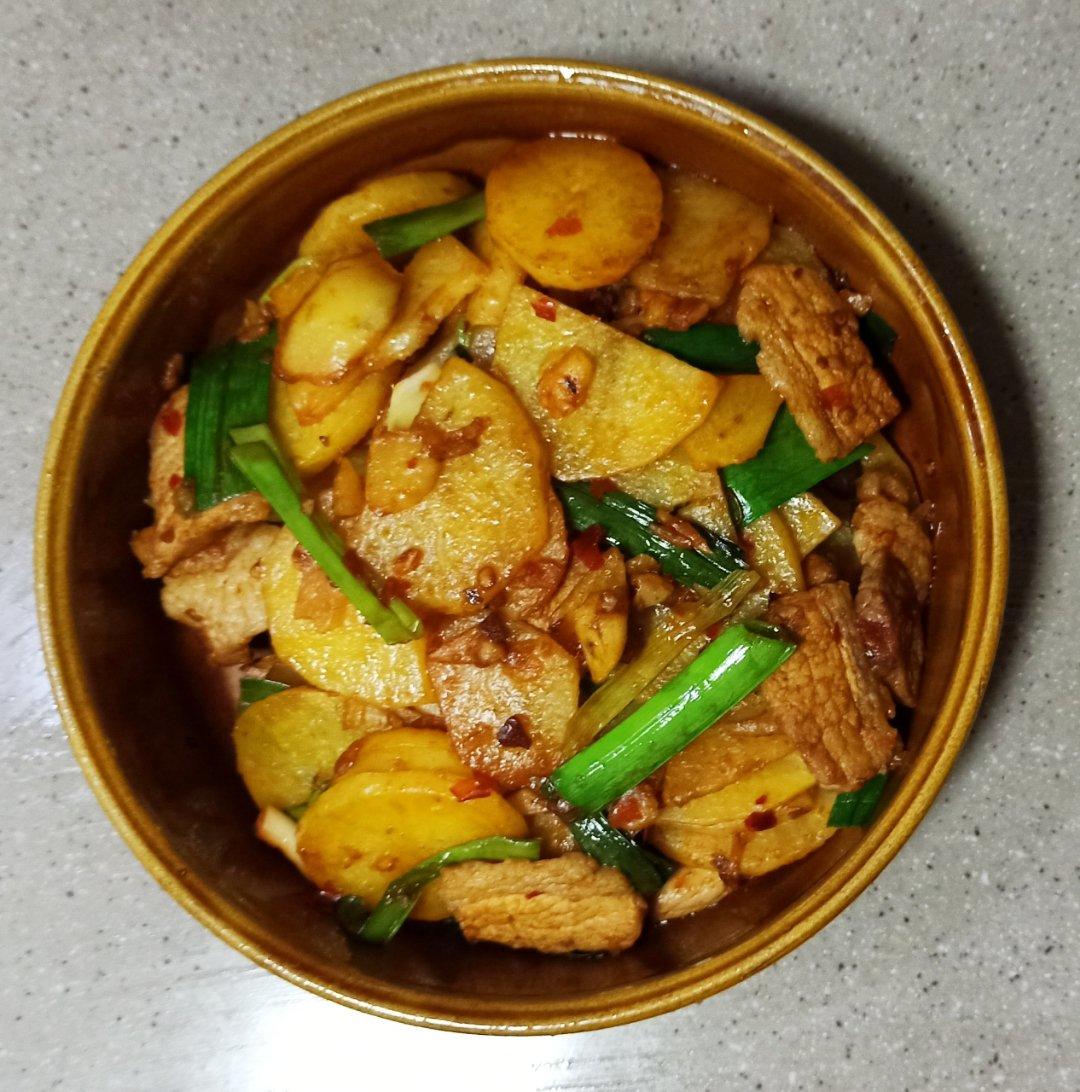 干锅土豆片