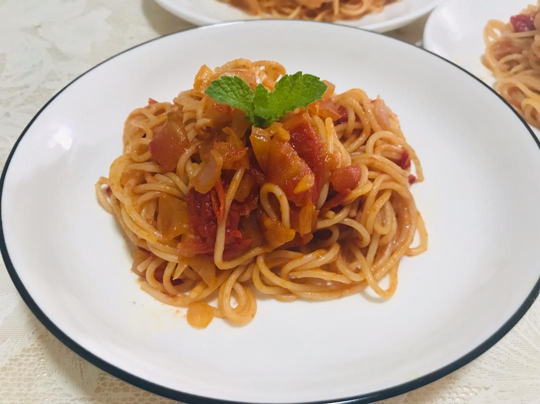 【番茄肉酱意面】
