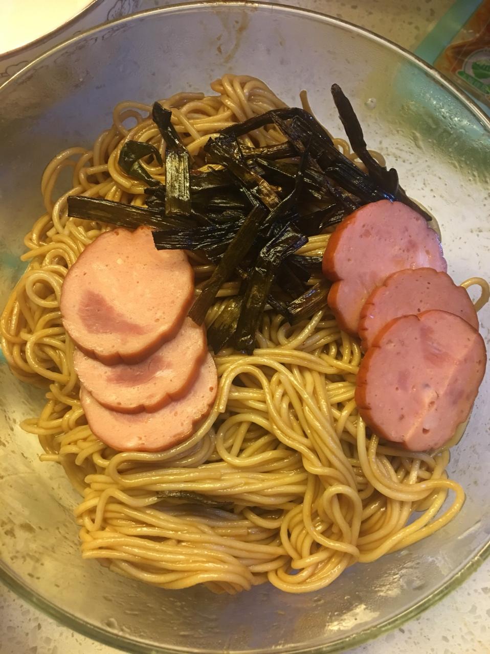 葱油拌面Spring Onion Noodles
