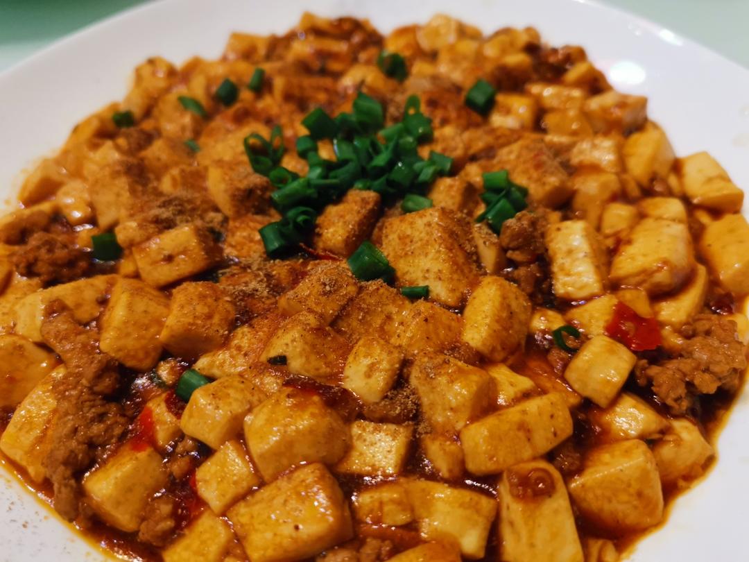 厨师长教你：“麻婆豆腐”的正宗做法，麻香味十足