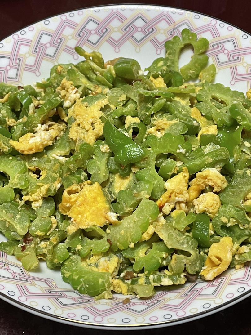 不苦的苦瓜炒蛋