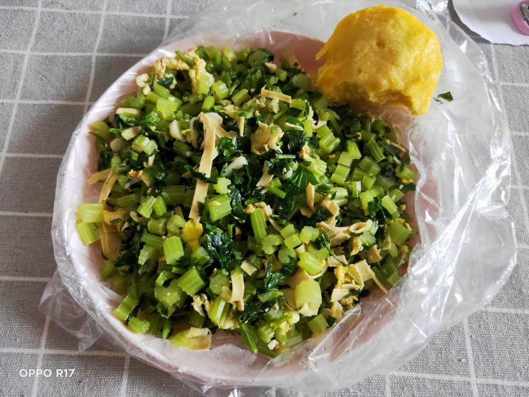 纯玉米面窝窝头(烫面.不发酵)