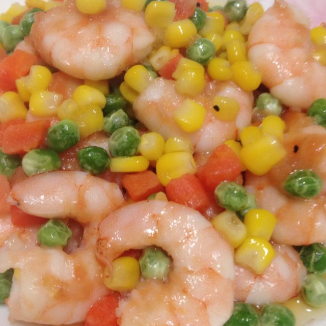 三色炒虾仁