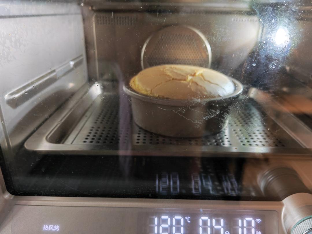 6寸戚风蛋糕超细腻新手简单零失败（美的烤箱水浴法）