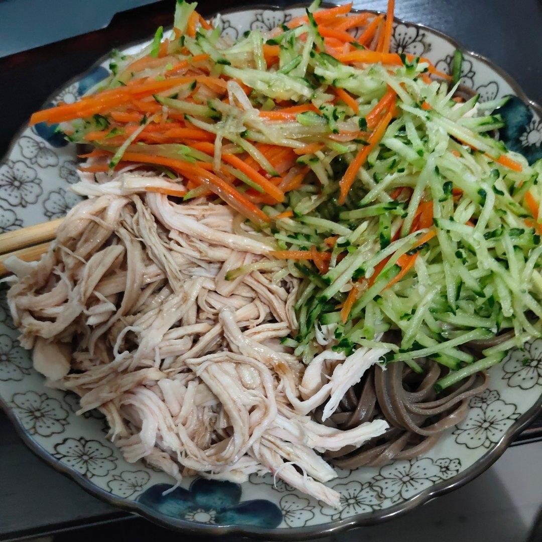 三色荞麦面