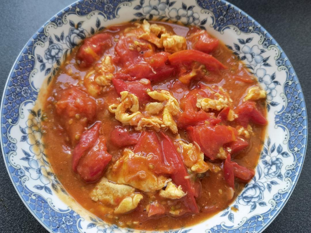 西红柿🍅炒鸡蛋🥚的做法