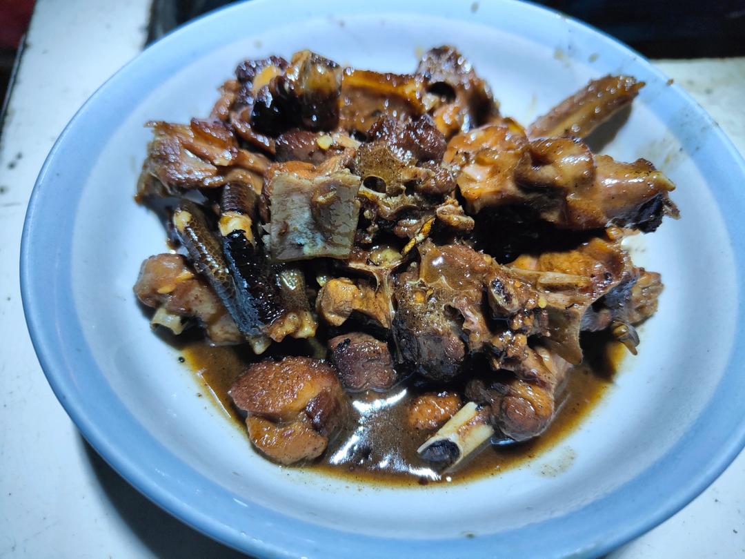 不加一滴水的啤酒鸭