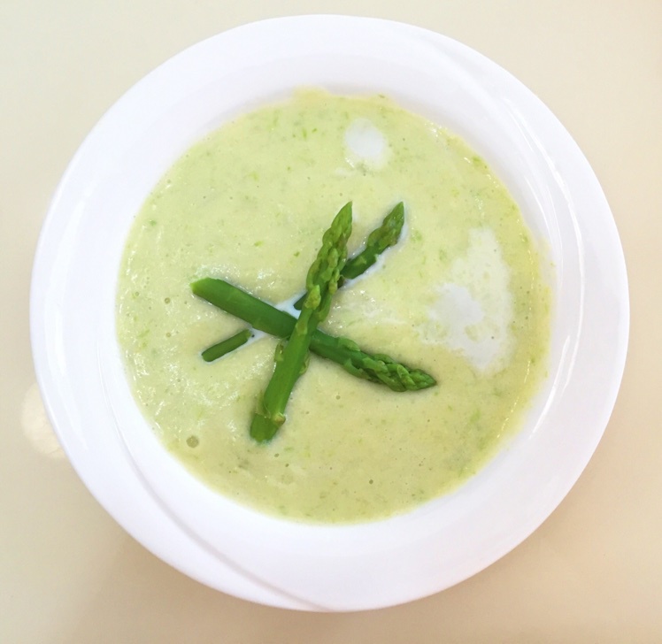 芦笋土豆奶油浓汤（Asparagus and Potato Soup)