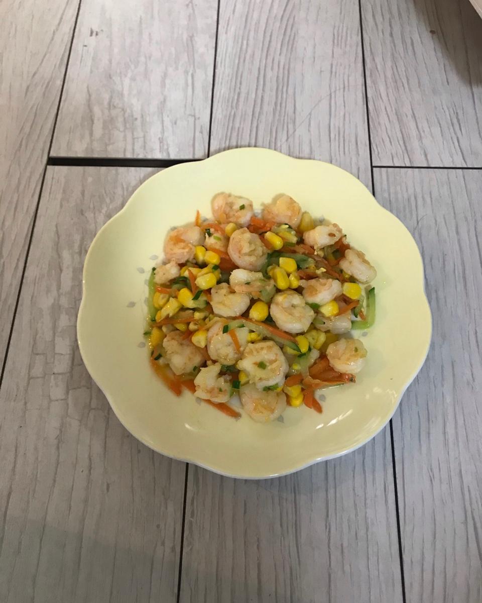 三色炒虾仁
